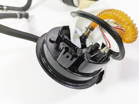 2012 BMW R1200R K27 Fuel Gas Petrol Pump - Tested 16147708071 {{ shop.shopifyCountryName }} - Mototech271