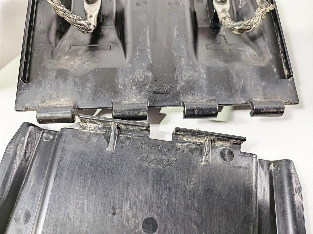 2005 KTM 950 LC8 Adventure Speedo Mount Battery Box Inlet Scoop Fairing {{ shop.shopifyCountryName }} - Mototech271