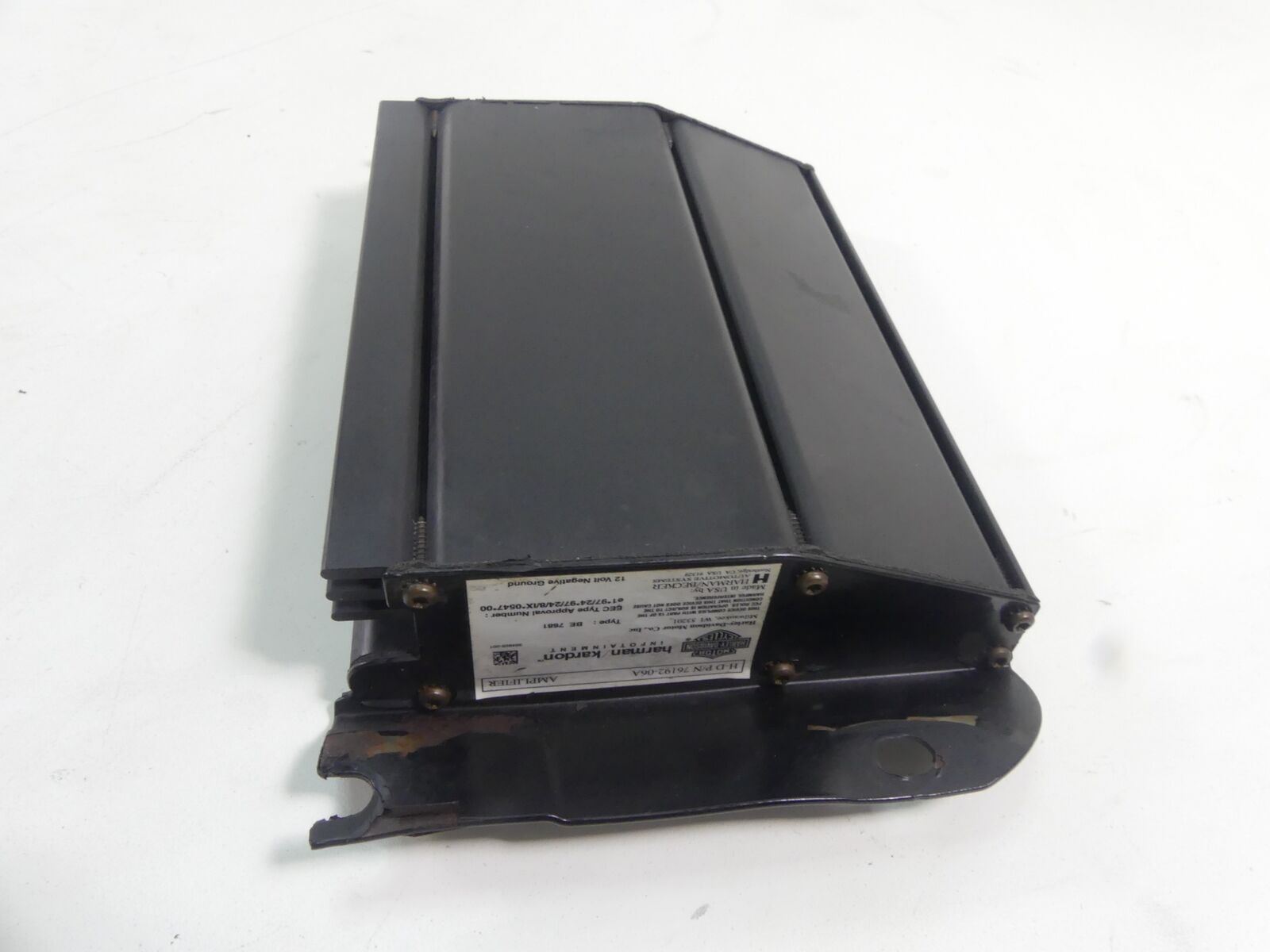 2006 Harley Touring FLHTCU SE CVO Harman Kardon Stereo Amp Amplifier 76192-06A {{ shop.shopifyCountryName }} - Mototech271
