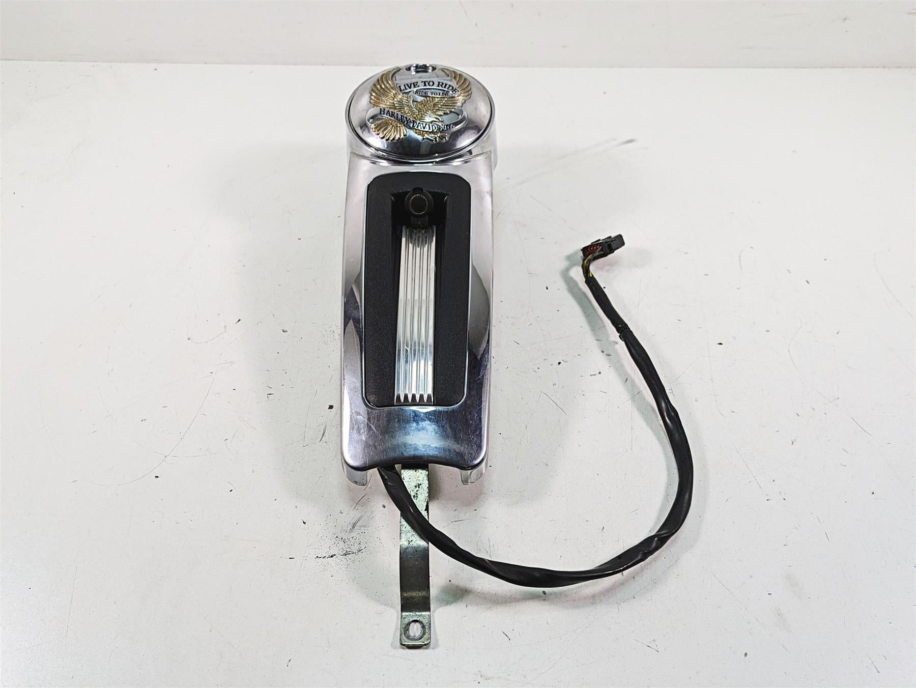 2010 Harley Touring FLHTCU Electra Glide Gas Tank Dash Cover Console 61270-08 {{ shop.shopifyCountryName }} - Mototech271