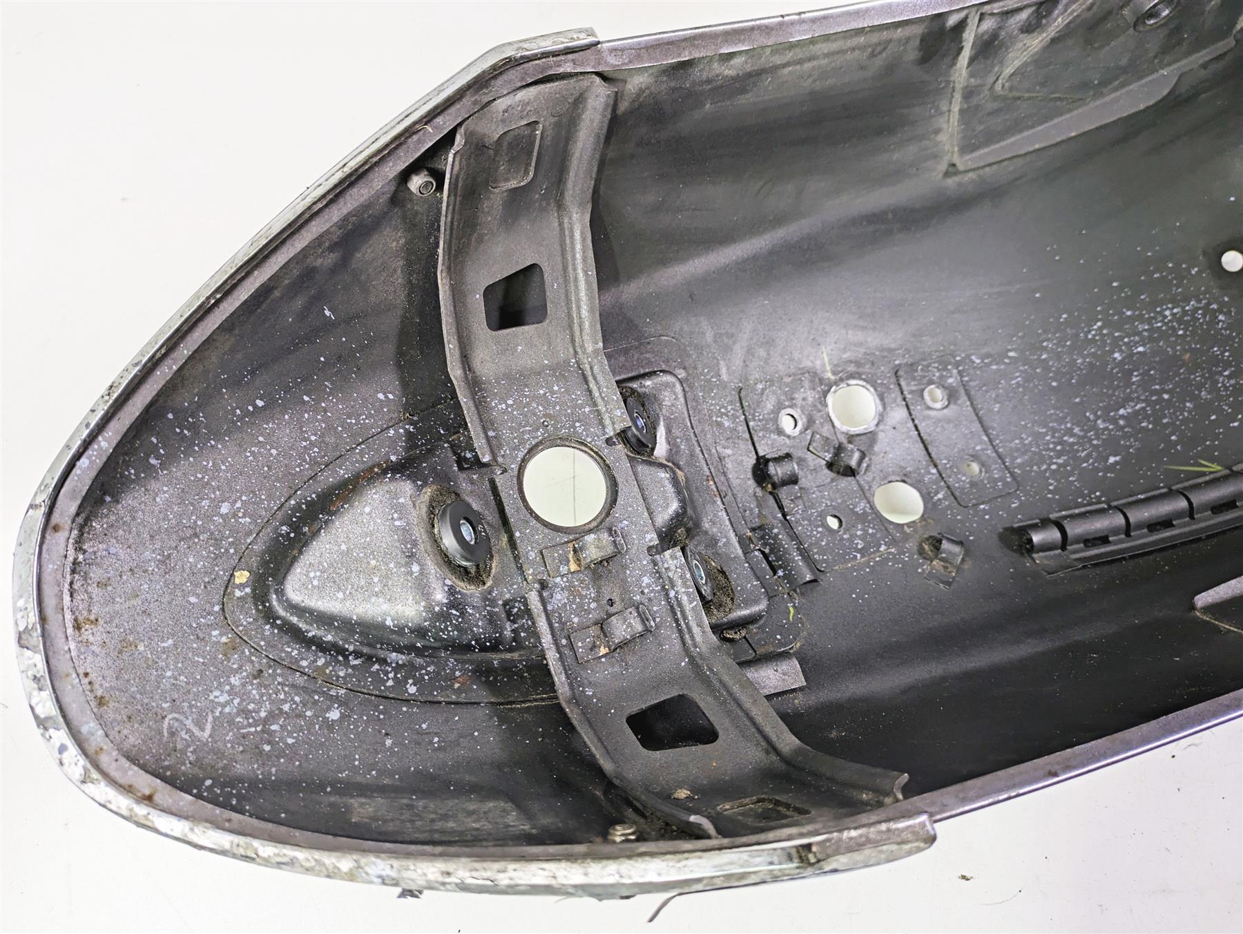 2008 Yamaha XVS1300 V-Star Tourer Rear Fender - READ 3D8-Y2161-00 {{ shop.shopifyCountryName }} - Mototech271