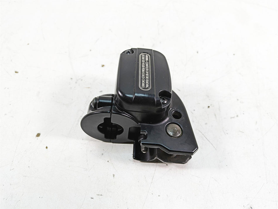 2009 Harley Touring FLHTCU Electra Glide Front Brake Master Cylinder 44551-08F {{ shop.shopifyCountryName }} - Mototech271