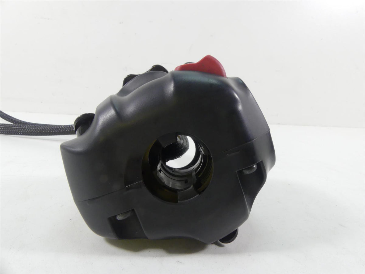 2016 Indian Chieftain Dark Horse Right Start Stop Cruise Control Switch 2413027 {{ shop.shopifyCountryName }} - Mototech271