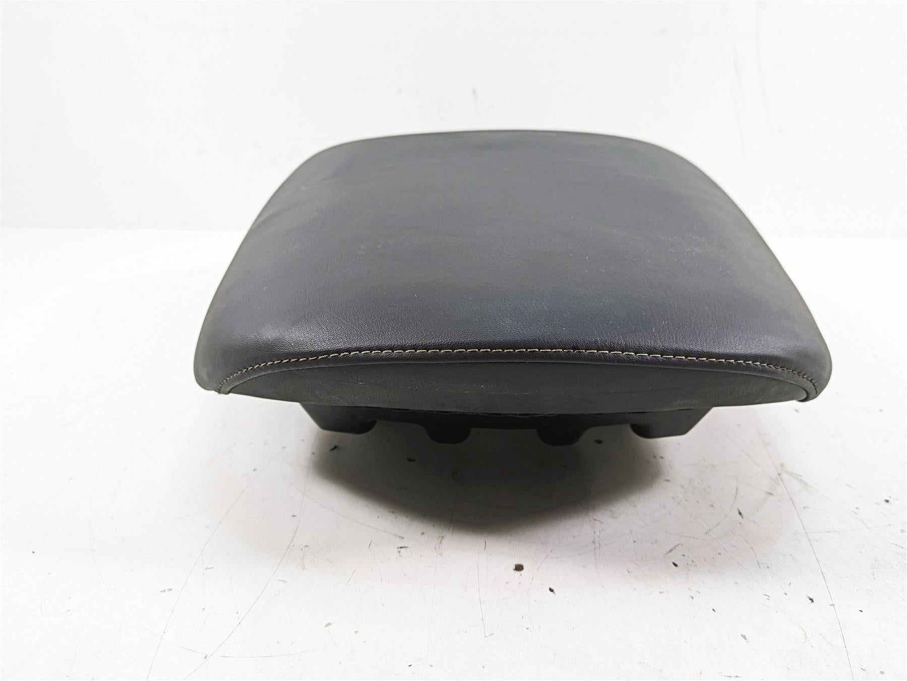 2007 BMW R1200RT K26 Heated Black Rear Passenger Seat Saddle 52537683652 {{ shop.shopifyCountryName }} - Mototech271