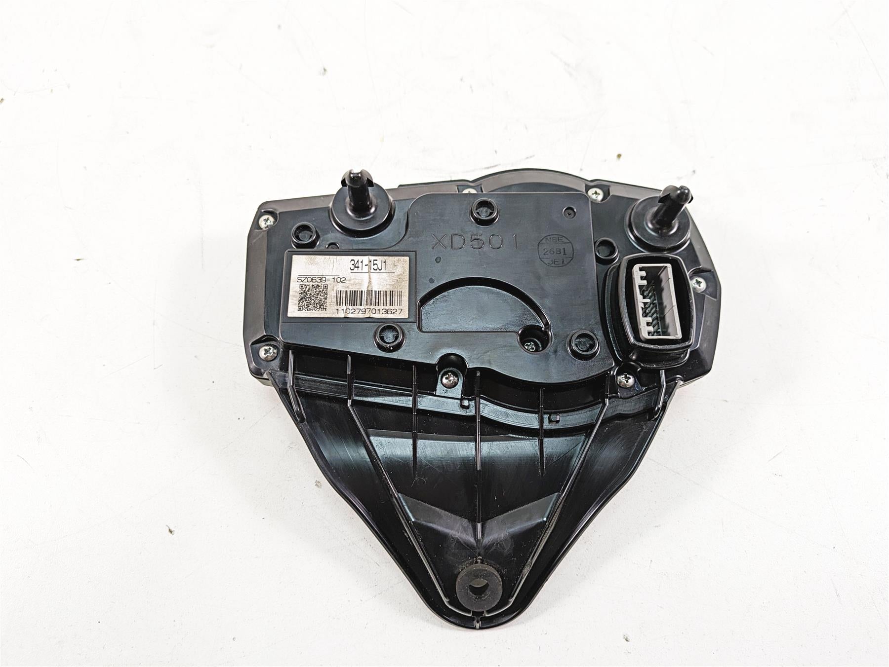 2022 Suzuki GSXR 750 Speedometer Gauges Instrument 4K 34120-15J10 341-15J1 {{ shop.shopifyCountryName }} - Mototech271