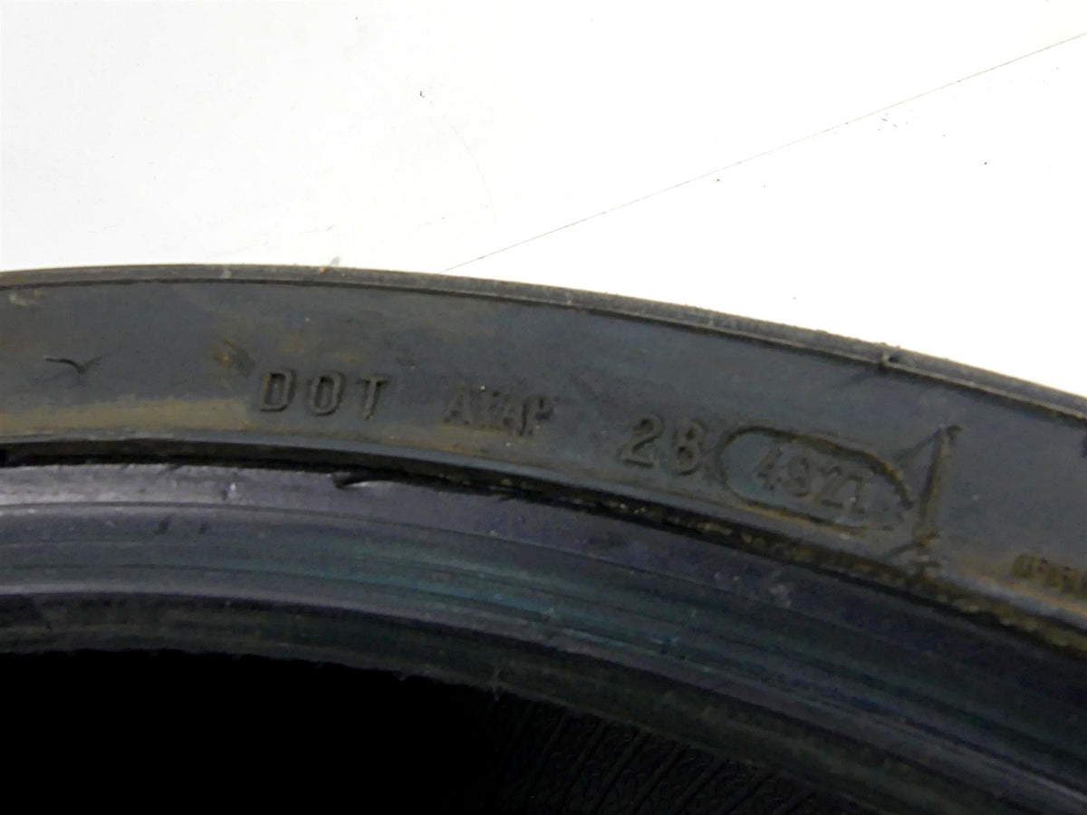 Used Rear Motorcycle Tire Avon Cobra 300/35VR18 4120216 {{ shop.shopifyCountryName }} - Mototech271