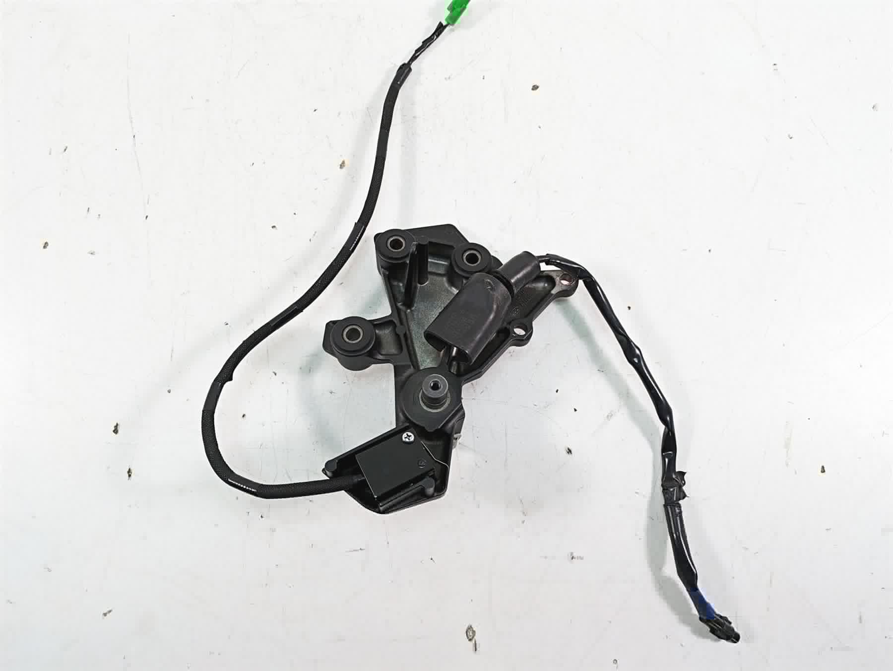 2018 Kawasaki ZX1002 Ninja H2 SX Right Front Footpeg Mount 35063-1419-46R {{ shop.shopifyCountryName }} - Mototech271