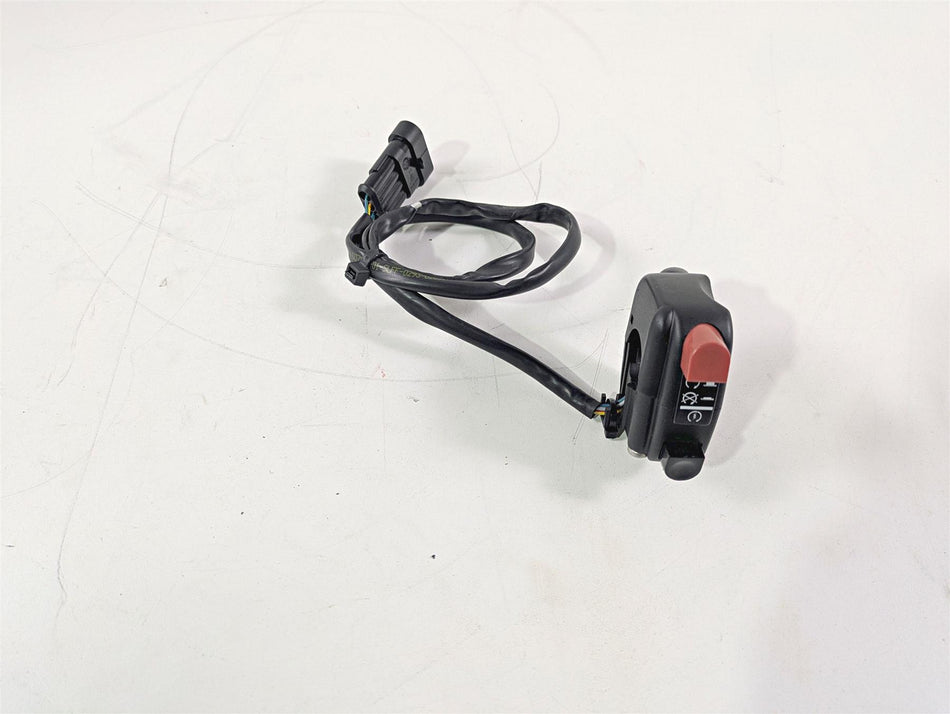 2017 Aprilia RSV 1100 Tuono V4 Factory Right Hand Control Switch B045021 {{ shop.shopifyCountryName }} - Mototech271