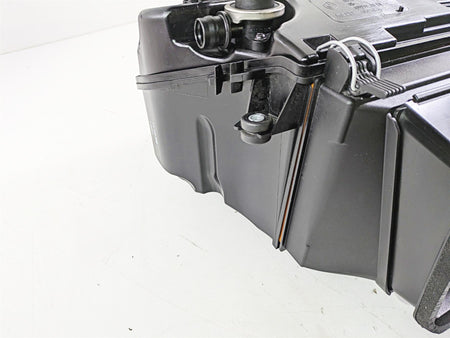 2016 BMW S1000RR K46 Airbox Intake & Injector Set 13718561315 {{ shop.shopifyCountryName }} - Mototech271