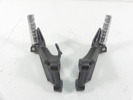 2015 Yamaha MT09 FZ09 Rear Passenger Foot Peg Footpeg Set 1RC-2742L-01-00 {{ shop.shopifyCountryName }} - Mototech271