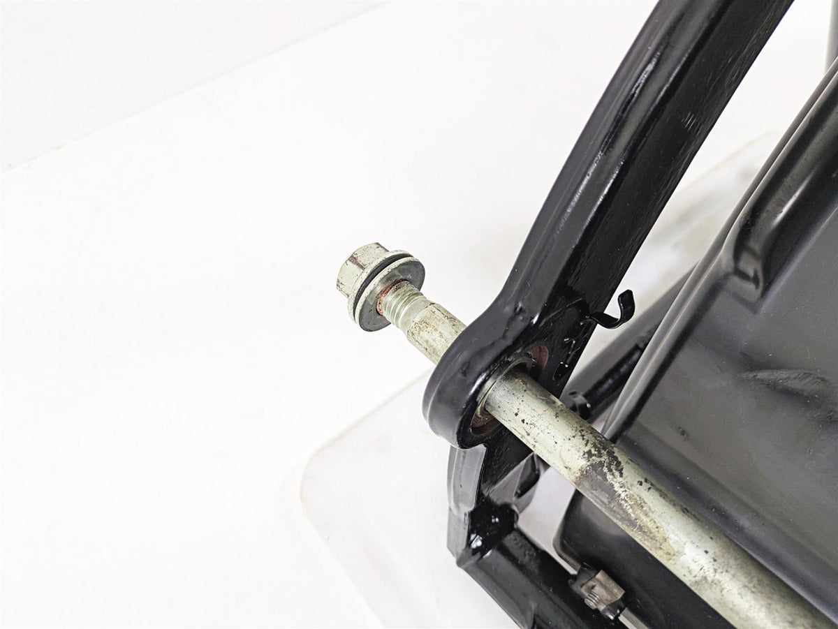 2004 Harley Softail FXSTDI Deuce Rear Swingarm Swing Arm & Covers 47573-00A {{ shop.shopifyCountryName }} - Mototech271
