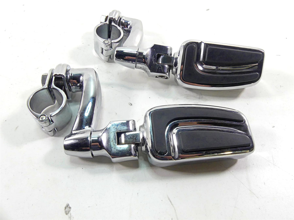 2007 Harley Touring FLHRSE CVO Road King Airflow Chrome Highway Peg Set 50500435 {{ shop.shopifyCountryName }} - Mototech271