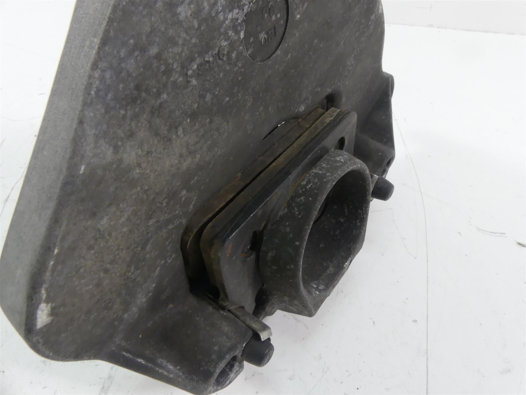 1998 Harley Touring FLHTC Electra Glide Rear Brake Caliper & Bracket 44050-87 {{ shop.shopifyCountryName }} - Mototech271