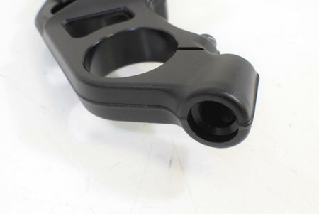 2018 KTM RC390 RC 390 Duke Upper Triple Tree Steering Clamp 90501034135 {{ shop.shopifyCountryName }} - Mototech271