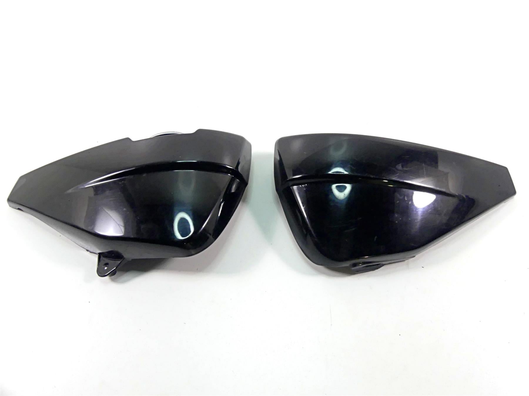 2009 Harley XR1200 Sportster Side Cover Fairing Cowl Set 66269-08 66270-08 {{ shop.shopifyCountryName }} - Mototech271