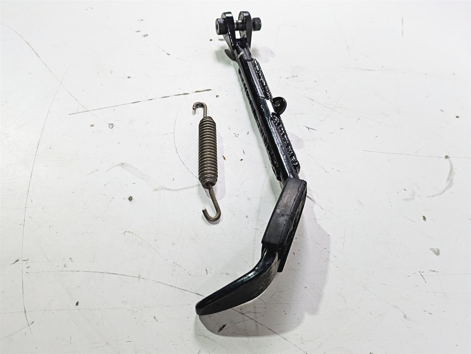 2012 Victory Cross Country Side Kick Stand Kickstand 5137601 2204489 {{ shop.shopifyCountryName }} - Mototech271