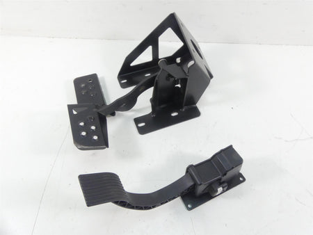 2020 Polaris RZR RS1 1000 Brake & Accelerate Pedal Lever Set 1023075 4014042 {{ shop.shopifyCountryName }} - Mototech271