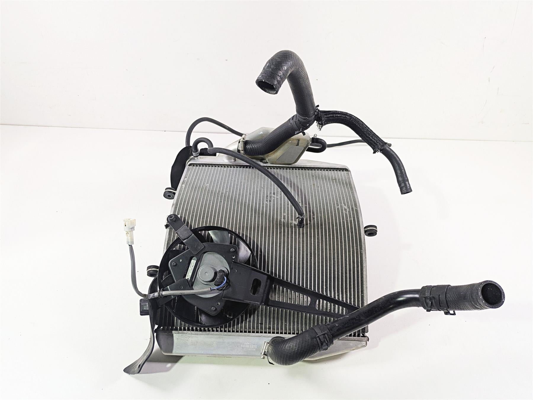 2016 Kawasaki ZX10R Ninja Radiator Fan Reservoir Hoses Set 39061-0566 {{ shop.shopifyCountryName }} - Mototech271
