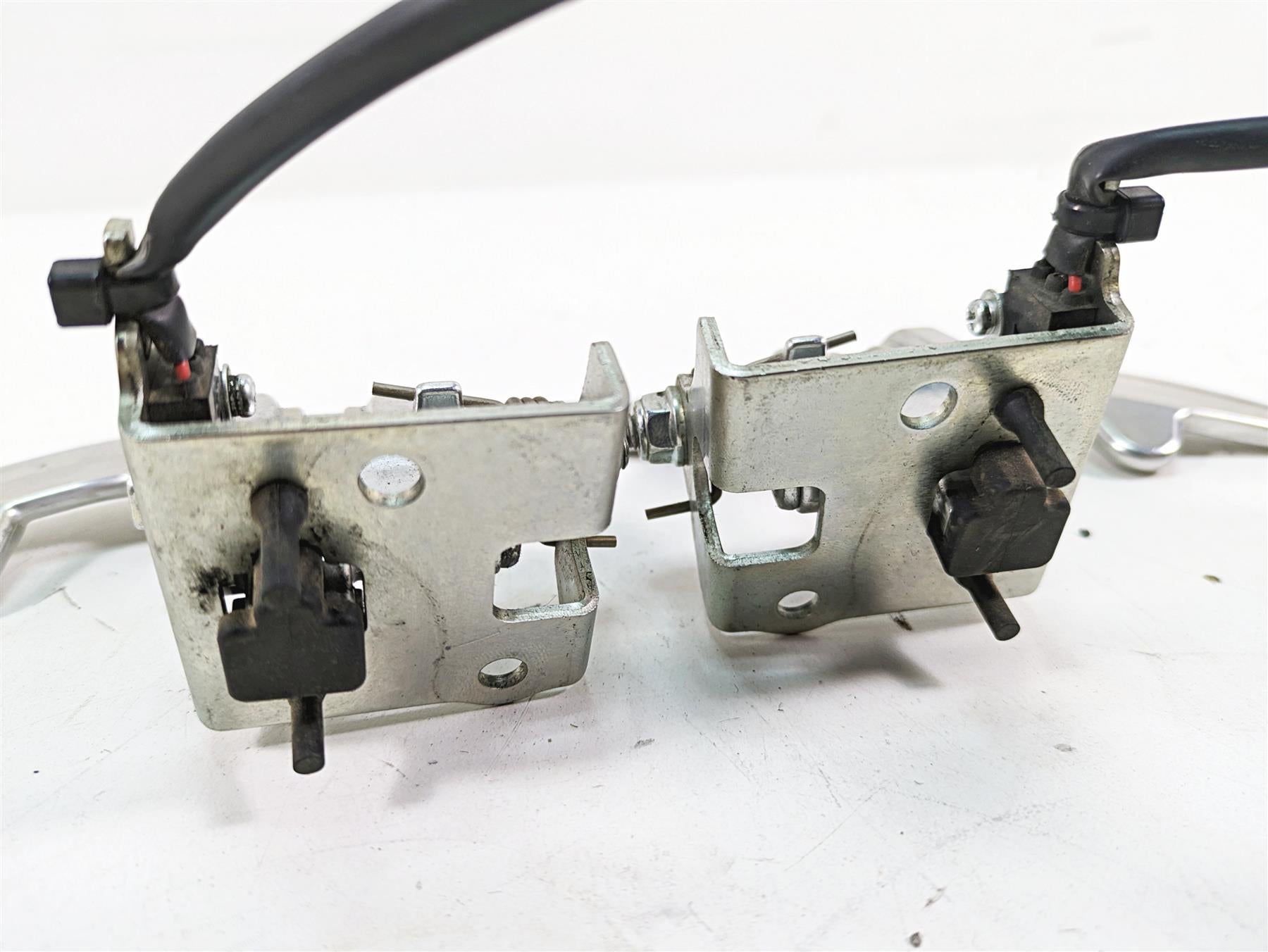 2019 Yamaha YXZ1000 R EPS SS SE Steering Wheel Mount Shift Paddles W 2HC-F3838-01-00 2HC-F3838-02-00 S B57-2380A-00-00 B57-2380B-00-00 {{ shop.shopifyCountryName }} - Mototech271