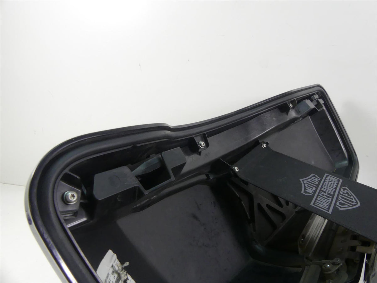 2014 Harley Touring FLHXS Street Glide Sp Right Saddlebag Saddle Bag 90200412 {{ shop.shopifyCountryName }} - Mototech271