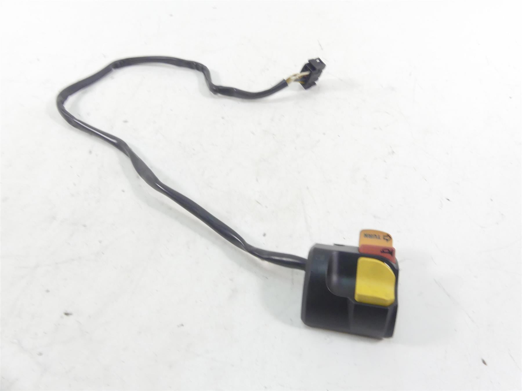 1999 BMW R1100 GS 259E Left Hand Light Blinker Control Switch 61312306177 {{ shop.shopifyCountryName }} - Mototech271