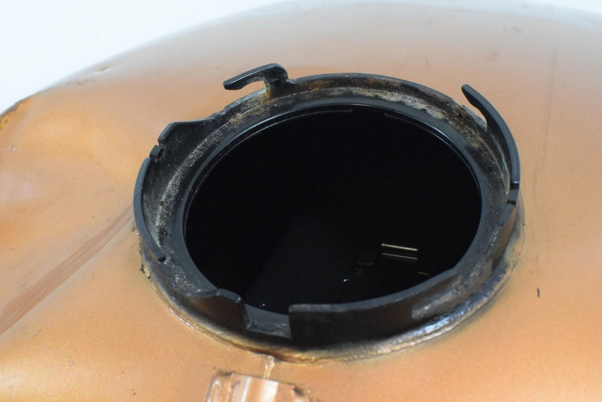 08 Harley Touring FLHTCU Electra Glide UC Fuel Gas Petrol Tank DENTED 61356-08 {{ shop.shopifyCountryName }} - Mototech271