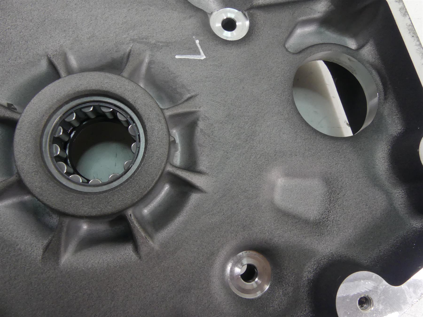 2009 Harley FXDF Dyna Fat Bob Inner Primary Drive Clutch Cover Mid Ctrl 60681-06 {{ shop.shopifyCountryName }} - Mototech271