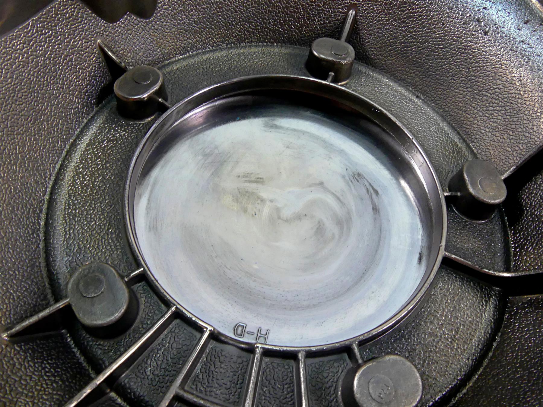 2007 Harley Touring FLHRC Road King Outer Primary Drive Clutch Cover 60685-07 {{ shop.shopifyCountryName }} - Mototech271