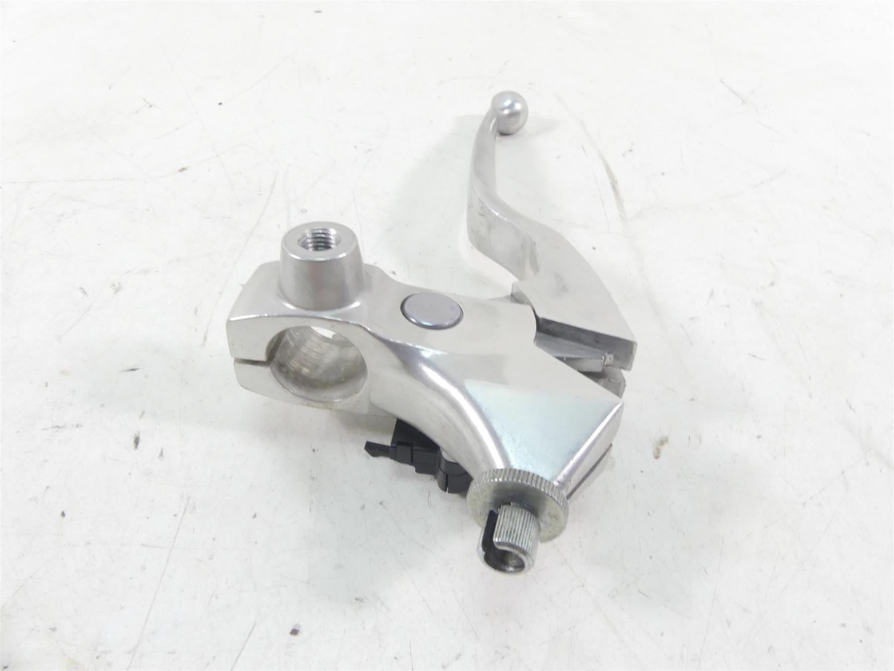 2002 Yamaha XVS1100 V-Star Clutch Perch & Lever 5BN-82911-00-00 {{ shop.shopifyCountryName }} - Mototech271