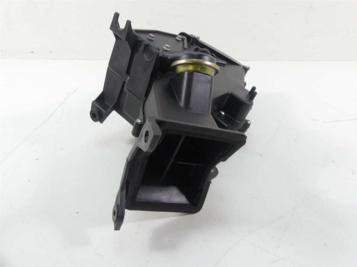 2004 Aprilia RSV 2 1000R Mille Front Center Air Inlet Duct Scoop AP8158114 {{ shop.shopifyCountryName }} - Mototech271