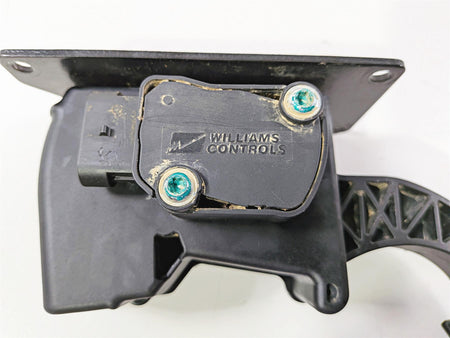 2024 Polaris RZR XP 1000 Sport Brake & Accelerate Pedal Set 1025542 4080361 {{ shop.shopifyCountryName }} - Mototech271