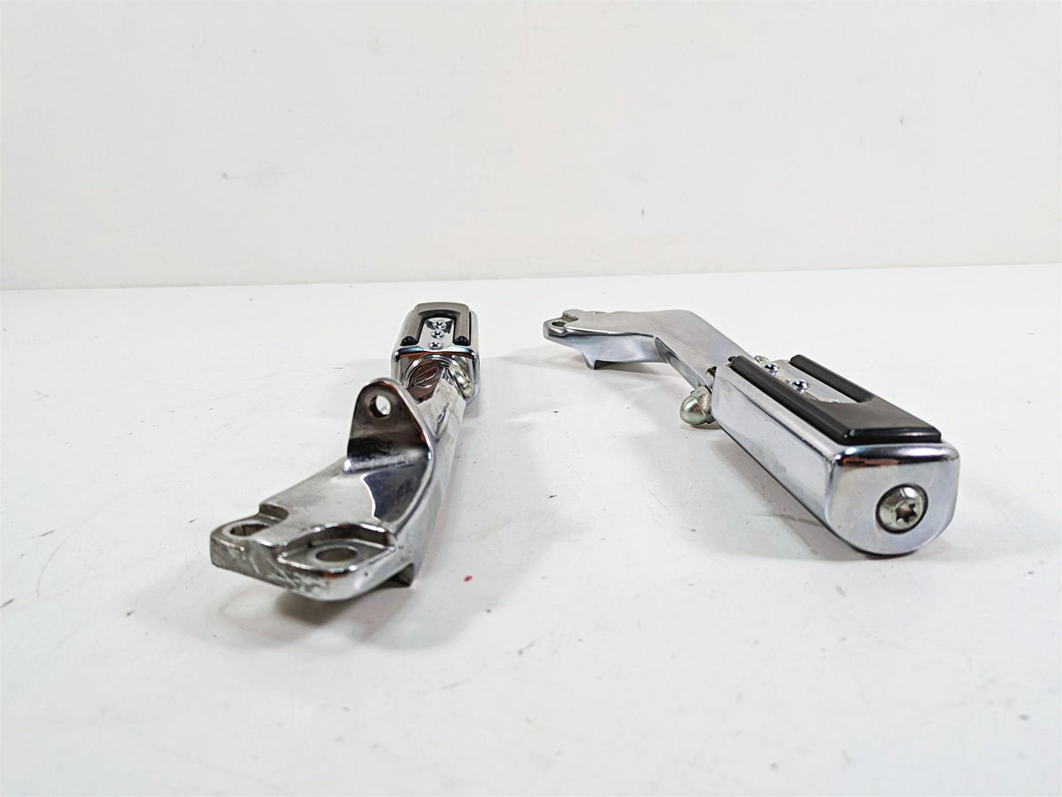2009 Harley Dyna FXDFSE CVO Fat Bob Rear Passenger Footpeg Set 49250-06 49251-06 {{ shop.shopifyCountryName }} - Mototech271