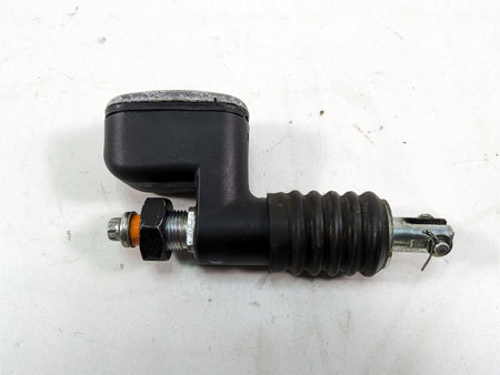 2006 Harley Touring FLHTCUI Electra Glide Rear Brake Master Cylinder 41767-05E {{ shop.shopifyCountryName }} - Mototech271
