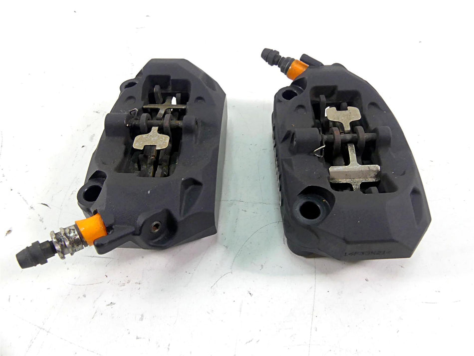 2015 BMW R1200GS GSW K50 Front Brembo Brake Caliper 100mm Set 34118556205 {{ shop.shopifyCountryName }} - Mototech271