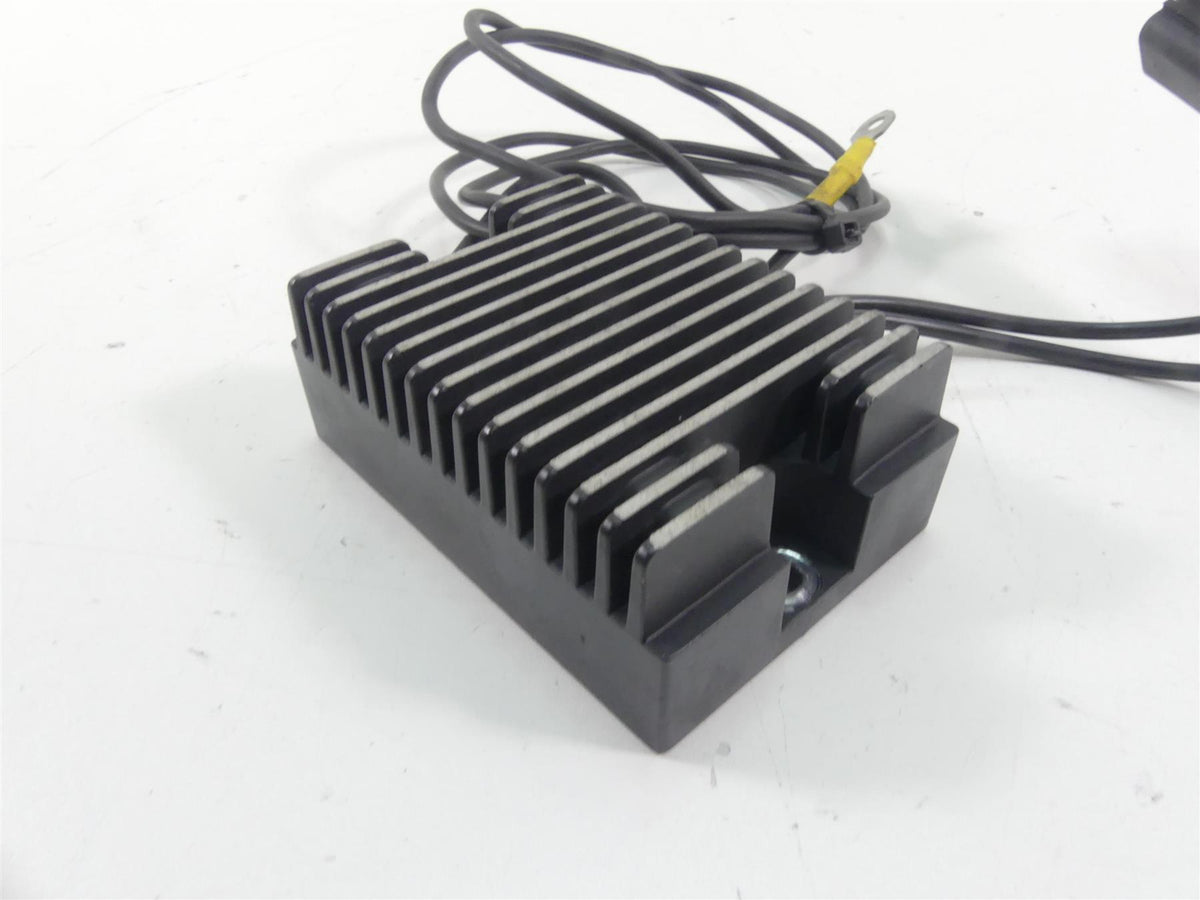 2003 Harley Dyna 100TH FXDL Low Rider Rectifier Voltage Regulator 74518-99A {{ shop.shopifyCountryName }} - Mototech271