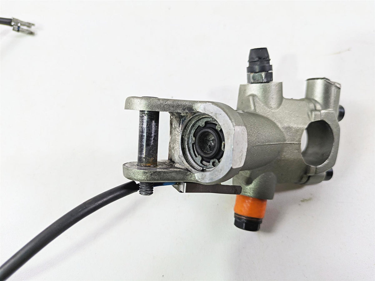 2010 Ducati Streetfighter 1098 S Clutch Radial Master Cylinder - Read 63040481A {{ shop.shopifyCountryName }} - Mototech271