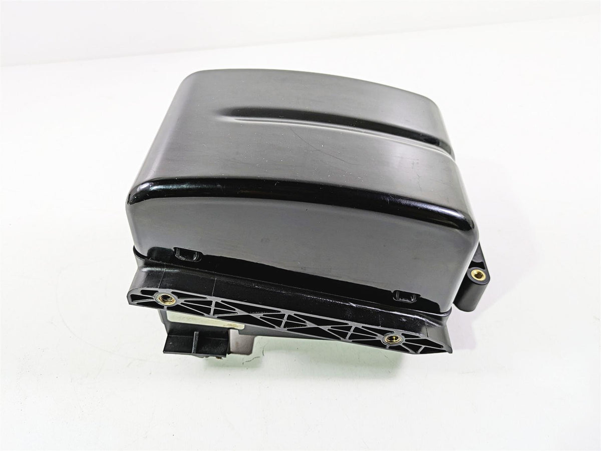 2017 Harley Dyna FXDB Street Bob Electrical Carrier Tray Stay & Cover 70367-12 {{ shop.shopifyCountryName }} - Mototech271