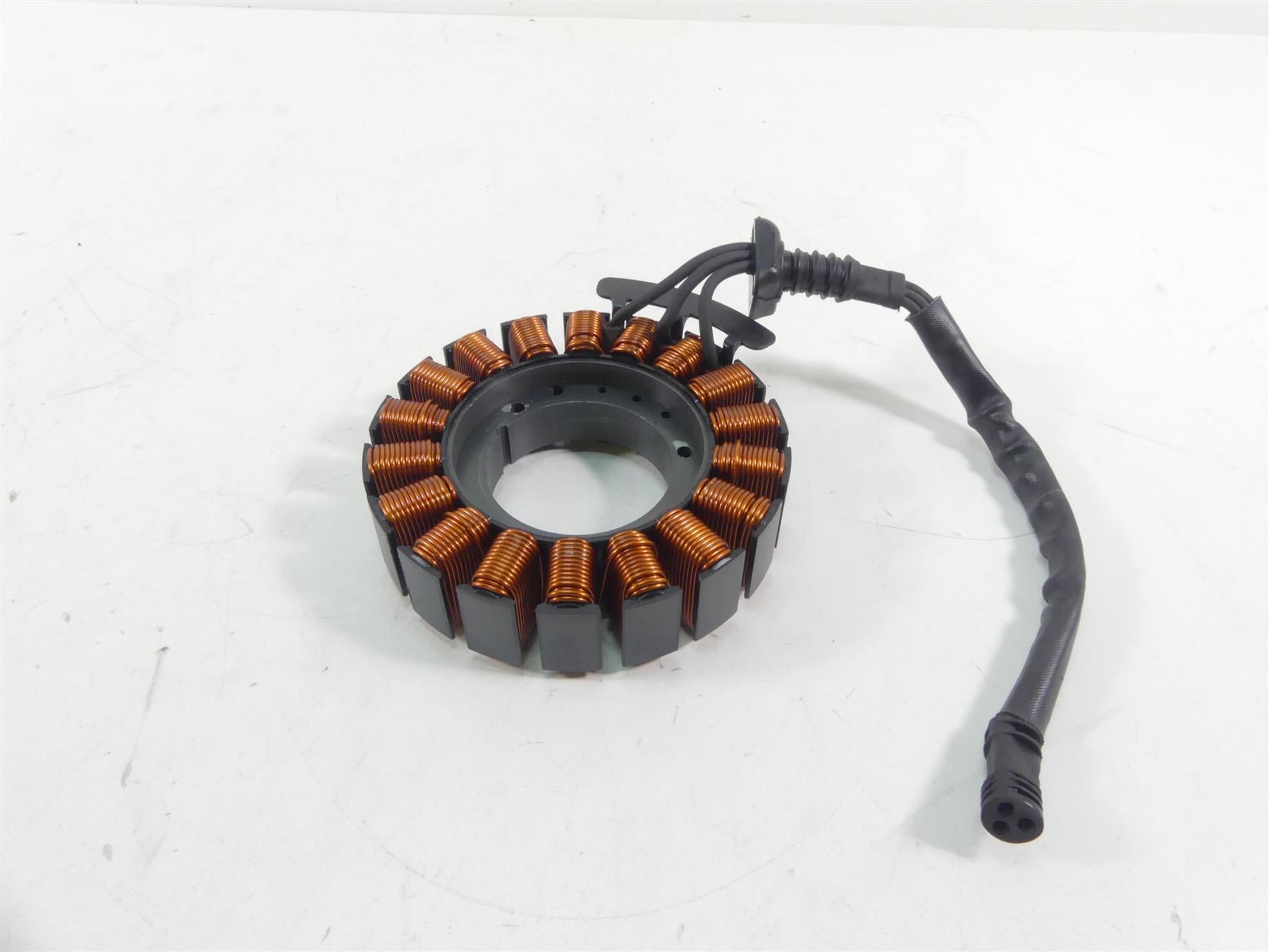 2019 Harley Softail FXBB Street Bob Stator Alternator Generator 29900042A
