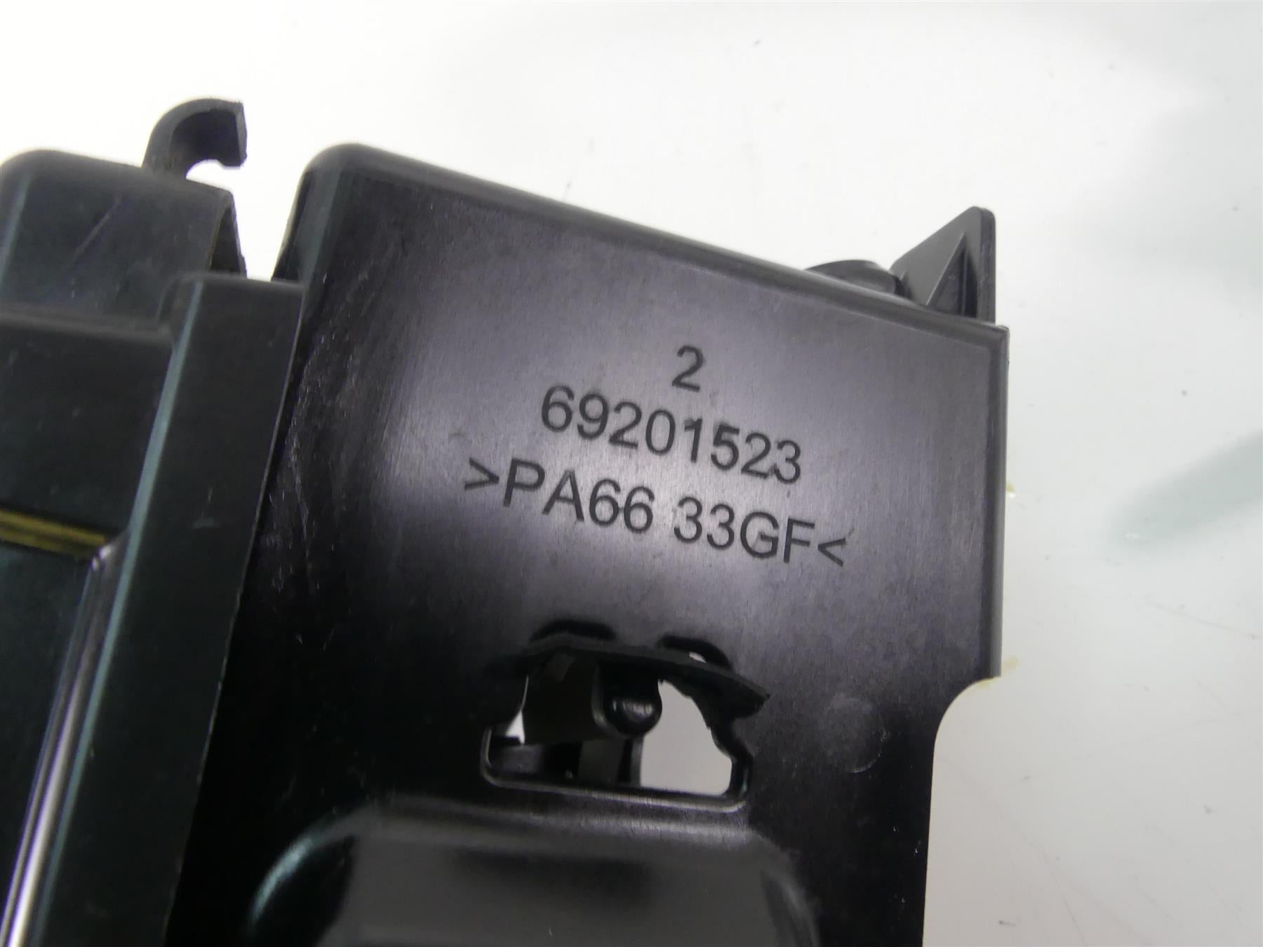 2020 Harley Softail FXBB Street Bob Electrical Battery Carrier Set 69201632 {{ shop.shopifyCountryName }} - Mototech271