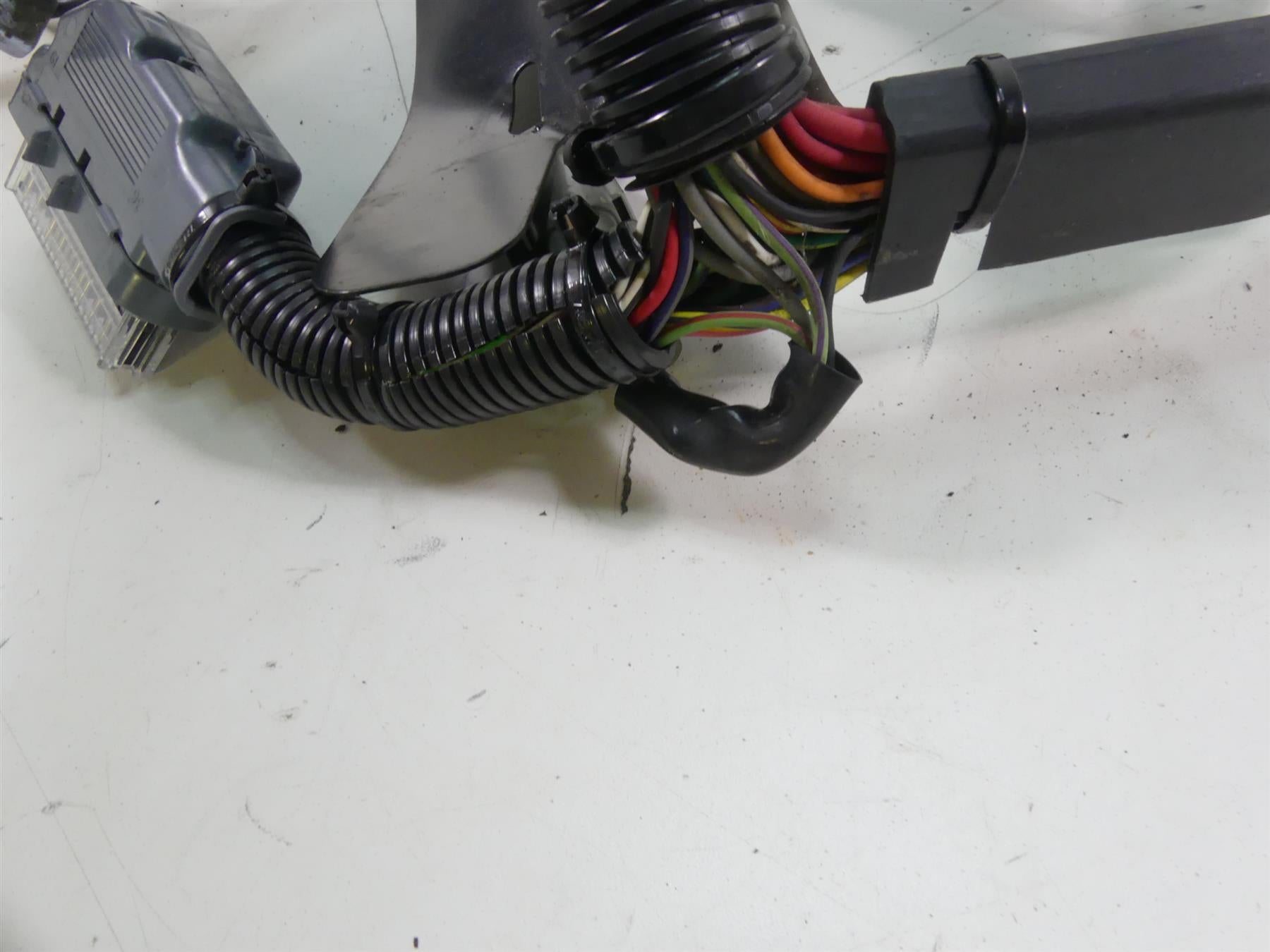2004 Harley Softail FLSTFI Fat Boy Main Wiring Harness Loom - No Cuts 70431-04A {{ shop.shopifyCountryName }} - Mototech271