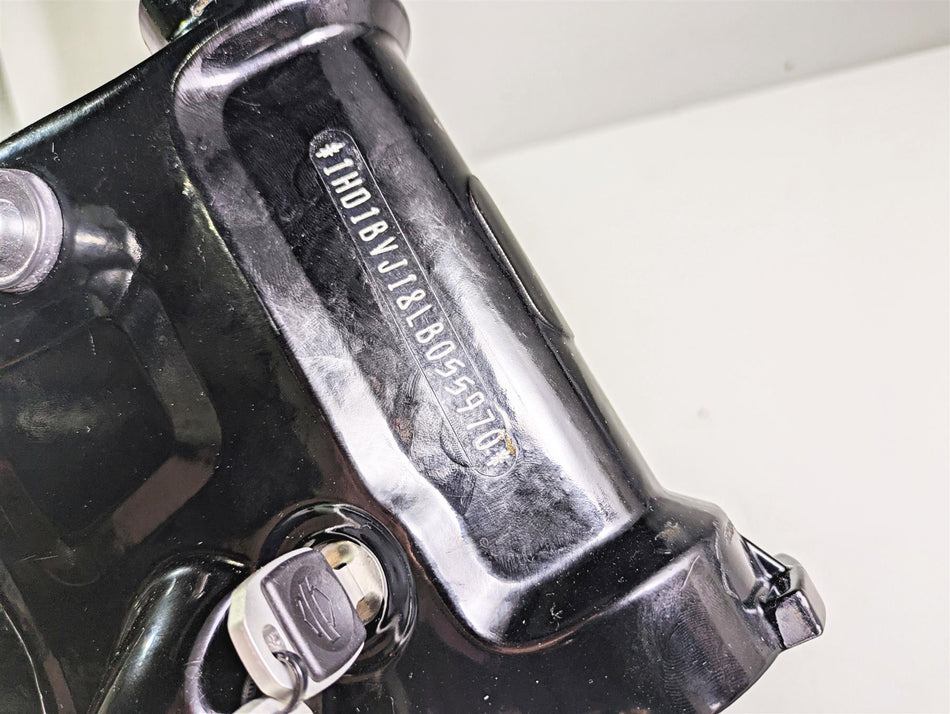 2020 Harley Softail FXST Standard Straight Main Frame Chassis With Clean Texas Title - 47000126 {{ shop.shopifyCountryName }} - Mototech271