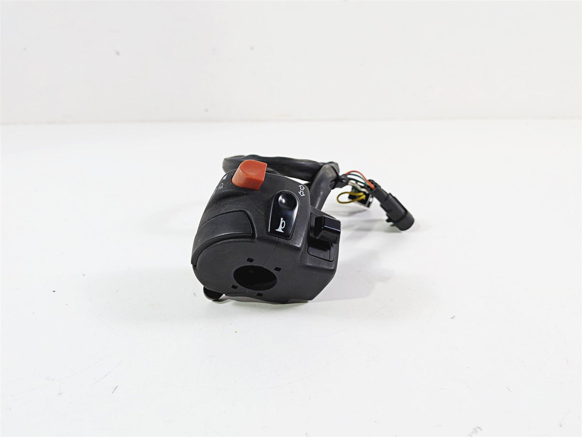 2008 Aprilia RSVR 1000 Factory Left Hand Control Switch Blinker Light AP8127365 {{ shop.shopifyCountryName }} - Mototech271