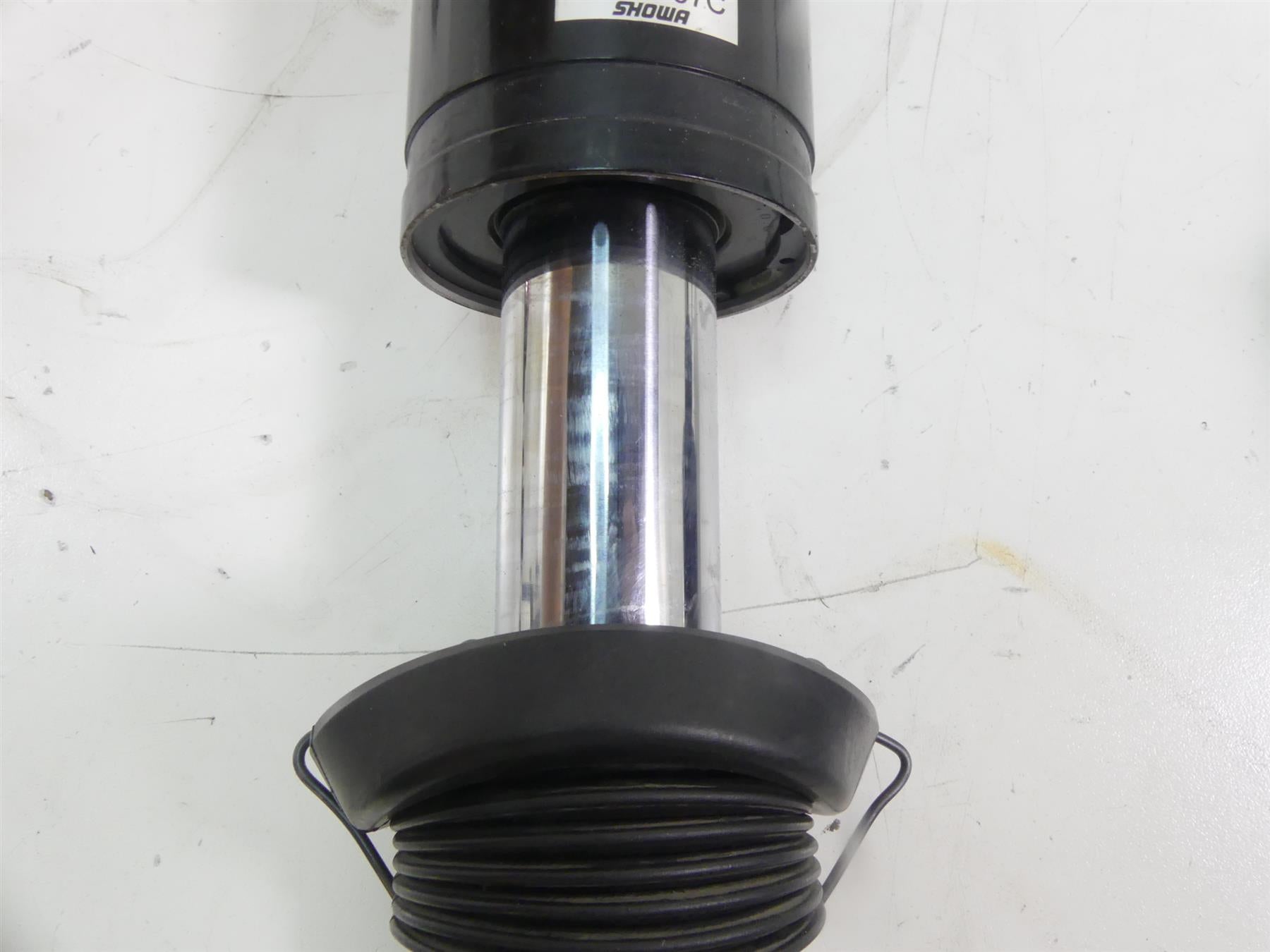 2007 Harley Touring FLHTCU SE CVO Electra Glide Rear Shock Set 13" 54565-97C {{ shop.shopifyCountryName }} - Mototech271