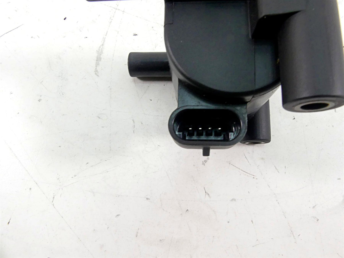2011 Harley Touring FLTRX Road Glide Delphi Ignition Coil Wires Plugs 31696-07A {{ shop.shopifyCountryName }} - Mototech271