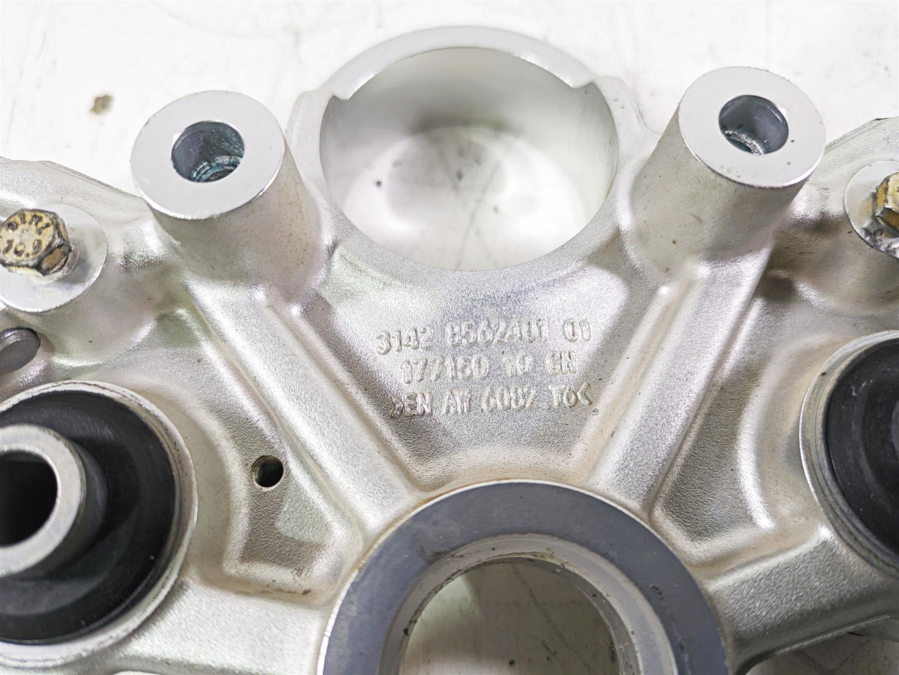 2017 BMW S1000R K47 Upper Triple Tree Steering Clamp 56mm 31428562401 {{ shop.shopifyCountryName }} - Mototech271