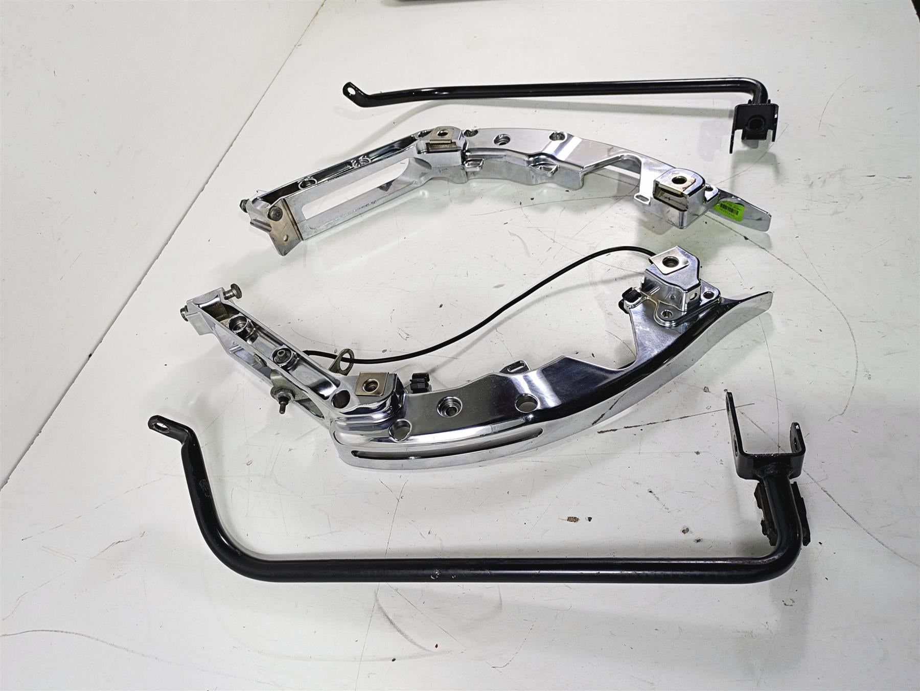 2016 Harley Touring FLTRX Road Glide Saddlebag Chrome Support Set 90200503 {{ shop.shopifyCountryName }} - Mototech271