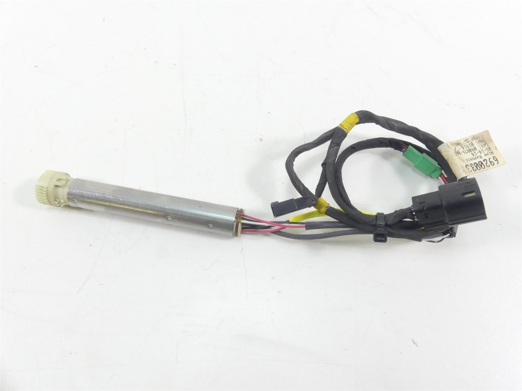 2014 Harley Touring FLHTK Electra Glide Ride By Wire Throttle Sensor 32305-08B {{ shop.shopifyCountryName }} - Mototech271