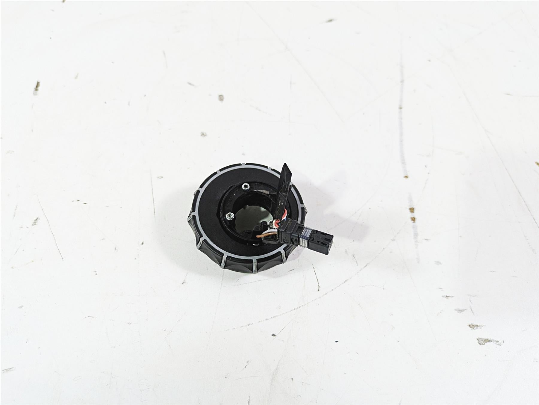 2016 BMW R1200GS GSW K50 Round Multi Controller Control Switch 61317727498 {{ shop.shopifyCountryName }} - Mototech271