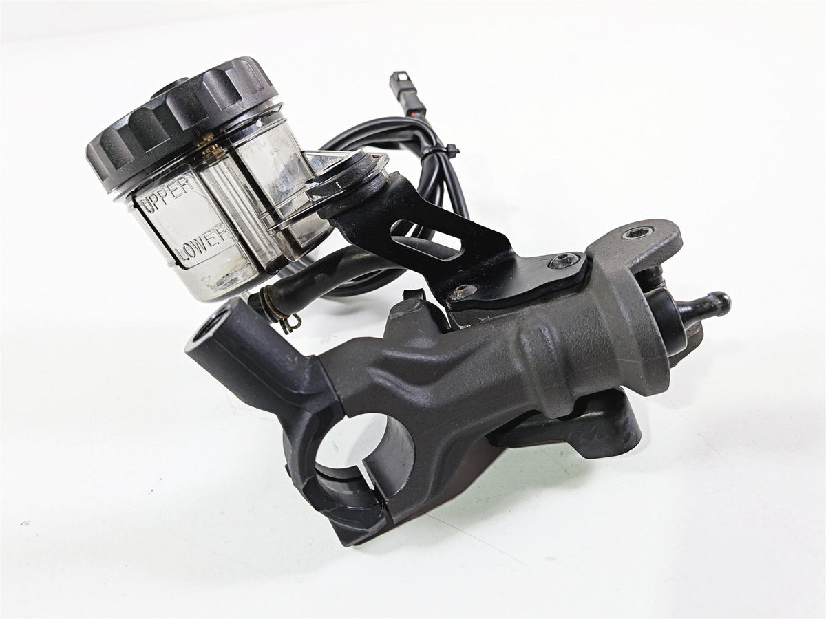 2022 Triumph Tiger 900 GT Pro Front Radial Brake Master Cylinder T2022194 {{ shop.shopifyCountryName }} - Mototech271