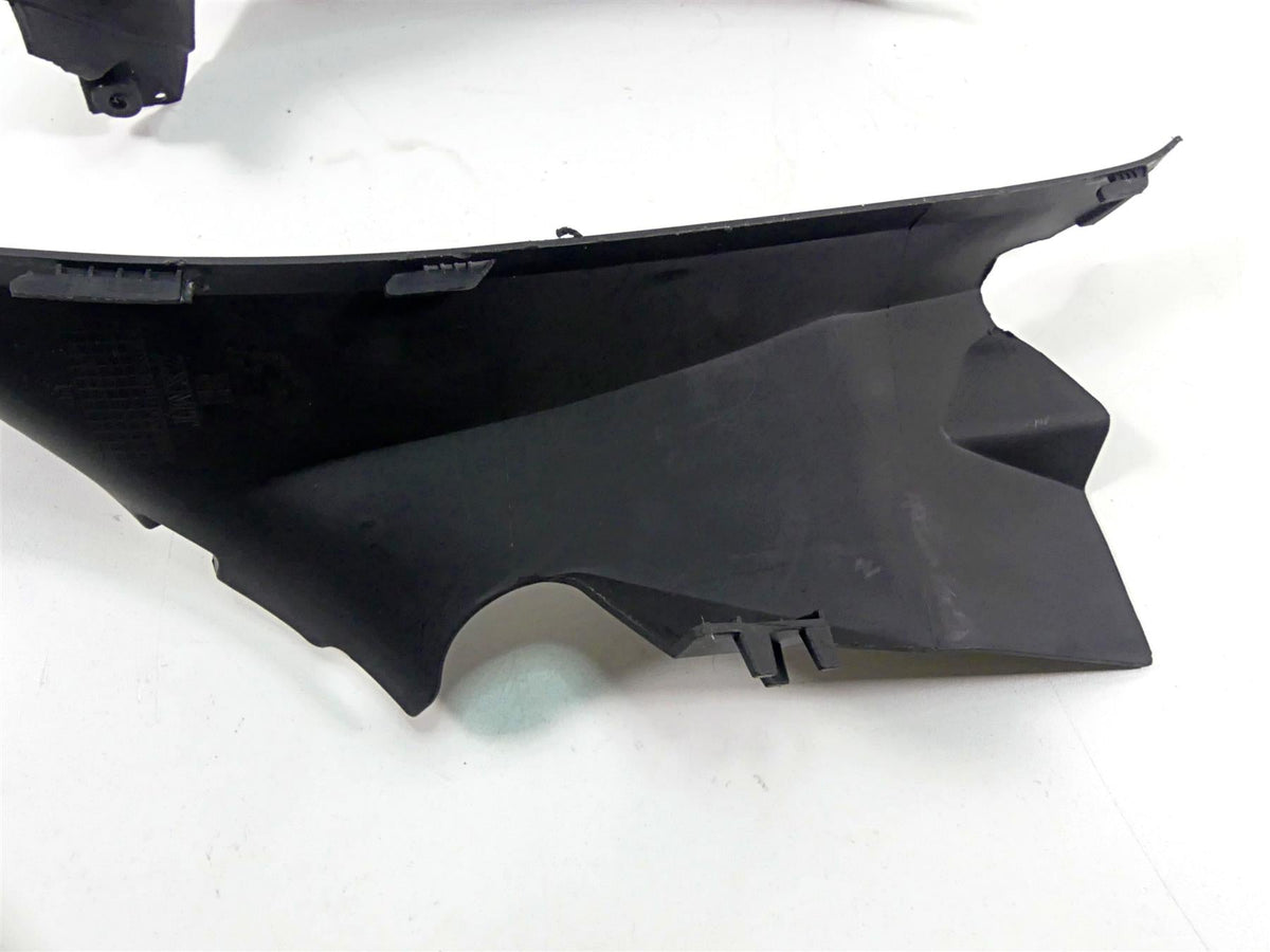 2012 Ducati Panigale 1199S Upper Inner Side Panel Covers 46014951C 46014941C {{ shop.shopifyCountryName }} - Mototech271